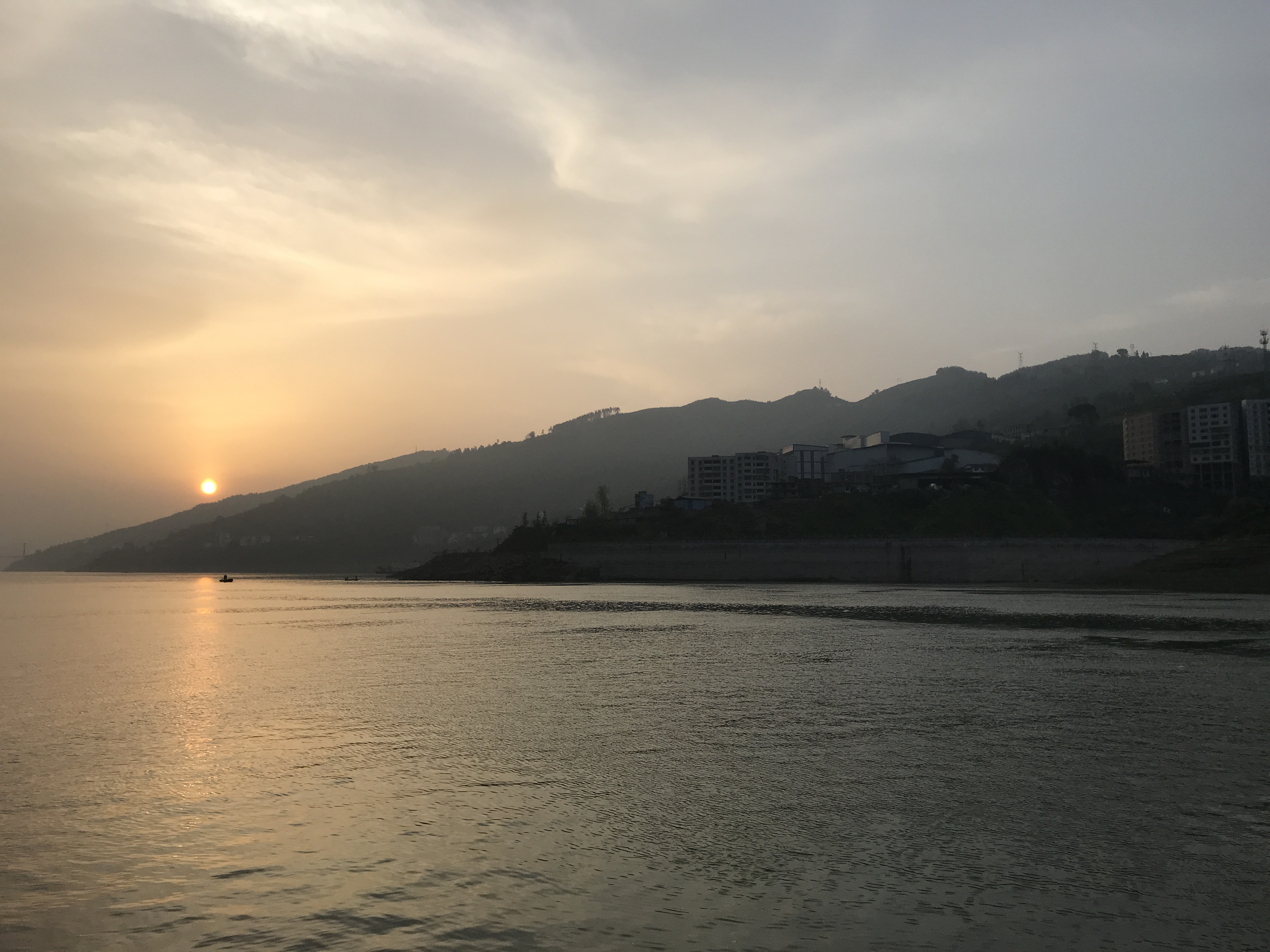 ./2018/03 - Viking China/16 - Shibaozhai/IMG_7367.JPG